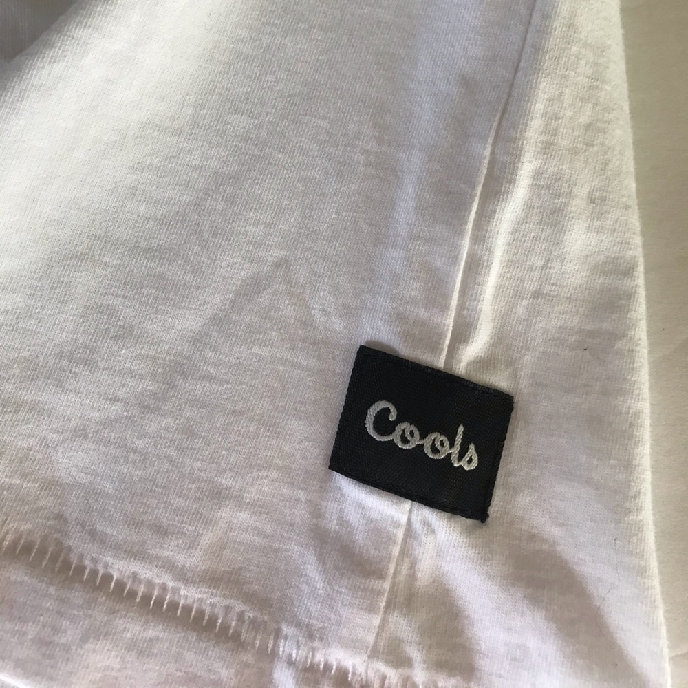 Barney Cools T-Shirt Size Small Nwt White Street Wear Skate Surf Logo Minimalist — image 5 of 8